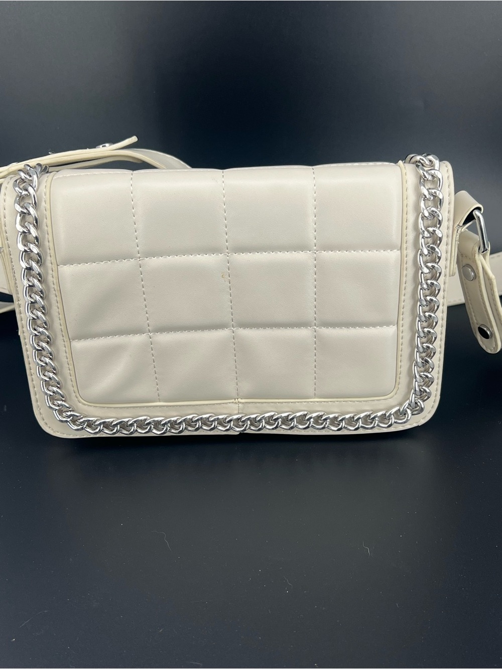 MMS White Quilted Crossbody Shoulder Bag Silver Chain Adjustable Strap